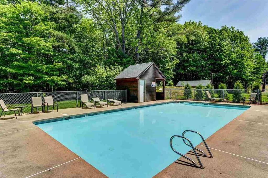 Relaxing Riverside Retreat - Storyland, Attitash, North Conway Apartment Bartlett Exterior photo